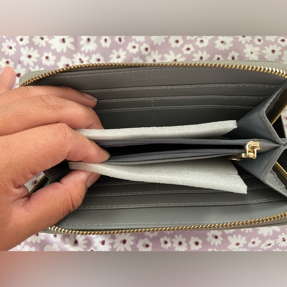 Bebe Wallet - Picture 3 of 3